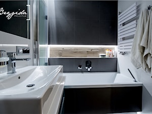 Mieszkanie z turkusem - Mała bez okna z lustrem łazienka, styl skandynawski - zdjęcie od Brygida Projektuje