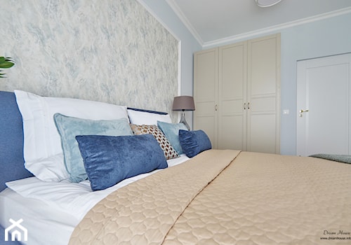 Z WIDOKIEM NA WISŁĘ - Średnia niebieska sypialnia - zdjęcie od DreamHouse