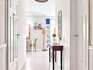 Apartament Błonia Hamptons - Średni biały hol / przedpokój - zdjęcie od DreamHouse