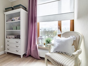 Ludwik w Skandynawii ;) - Średnia beżowa sypialnia - zdjęcie od DreamHouse
