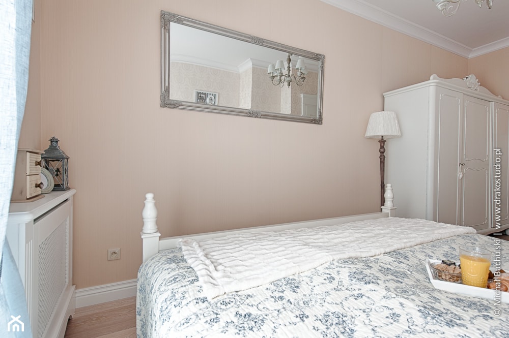 Francuski zakątek ;) - Średnia beżowa sypialnia, styl prowansalski - zdjęcie od DreamHouse - Homebook