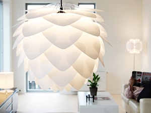 Lampa Silvia od Vita Copenhagen - zdjęcie od Fabryka Form