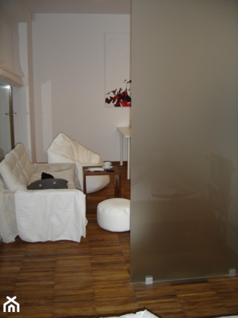 Biały Kamień - Salon, styl minimalistyczny - zdjęcie od Lehmann Design