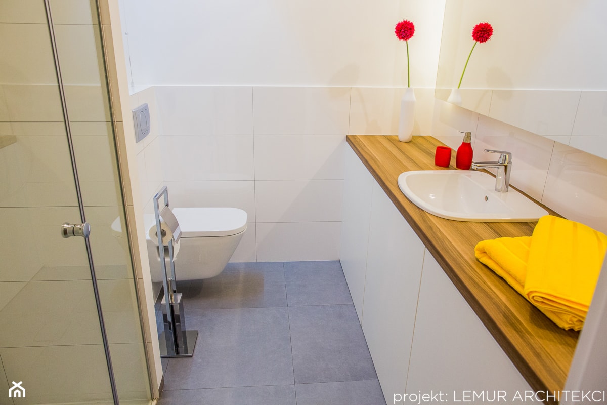 Apartament PAPAJA - Mała łazienka, styl nowoczesny - zdjęcie od Pracownia architektoniczna meridian - Homebook