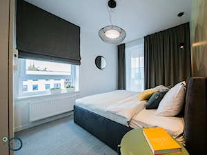 KONKURS Wnętrza Roku 2017 - Cardamon - Mała szara żółta sypialnia, styl nowoczesny - zdjęcie od Pracownia architektoniczna meridian