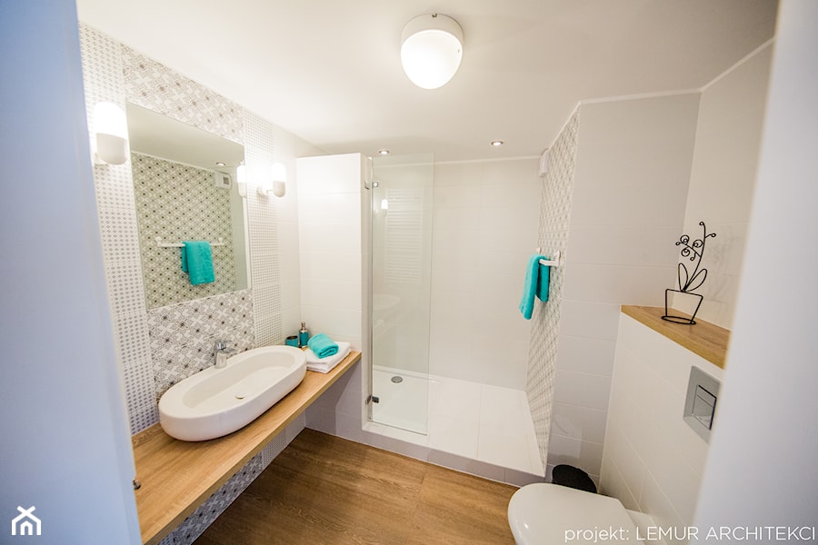 Umywalka w łazience- jak dokonać właściwego wyboru - Średnia bez okna łazienka, styl nowoczesny - zdjęcie od Pracownia architektoniczna meridian
