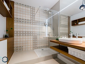 CARDAMON - mieszkanie na wynajem - Mała na poddaszu bez okna łazienka - zdjęcie od Pracownia architektoniczna meridian
