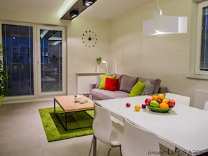 Apartament KIWI - Mały biały salon z jadalnią, styl nowoczesny - zdjęcie od Pracownia architektoniczna meridian