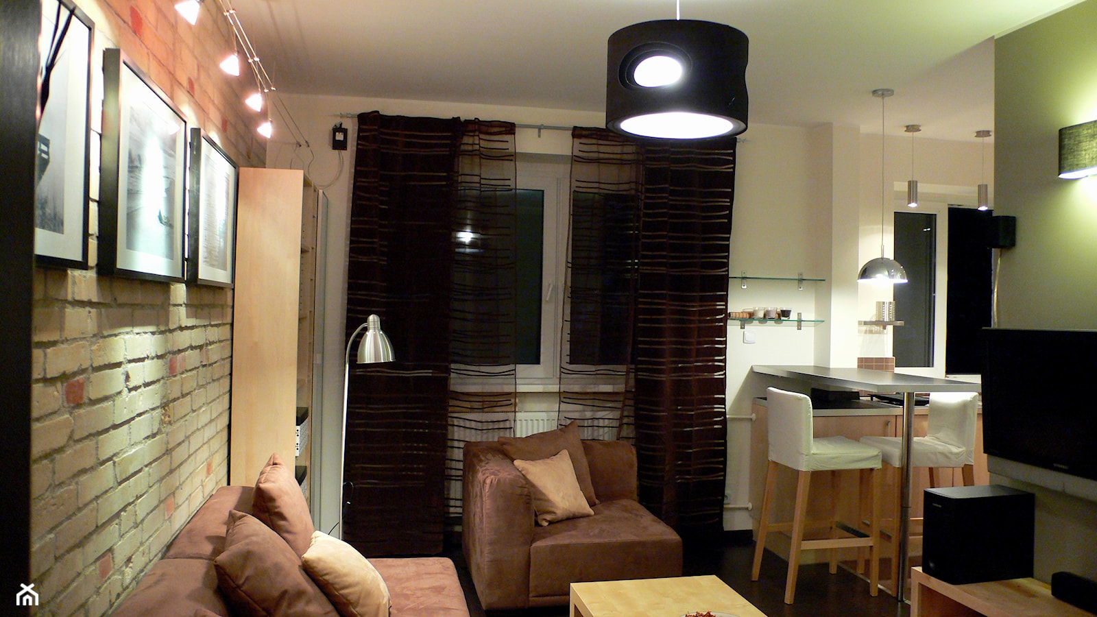 Niewielki salon w malutkim mieszkaniu. - zdjęcie od Interio-Desi Pracownia Projektowa - Homebook