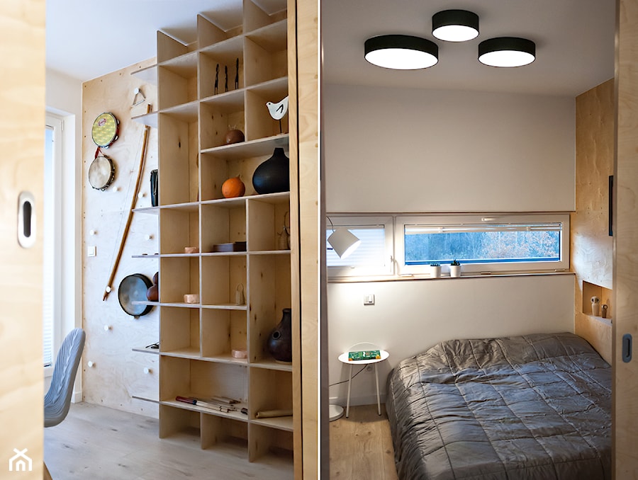 Mieszkanie w sklejce - Mała biała sypialnia, styl nowoczesny - zdjęcie od Labezka Designers