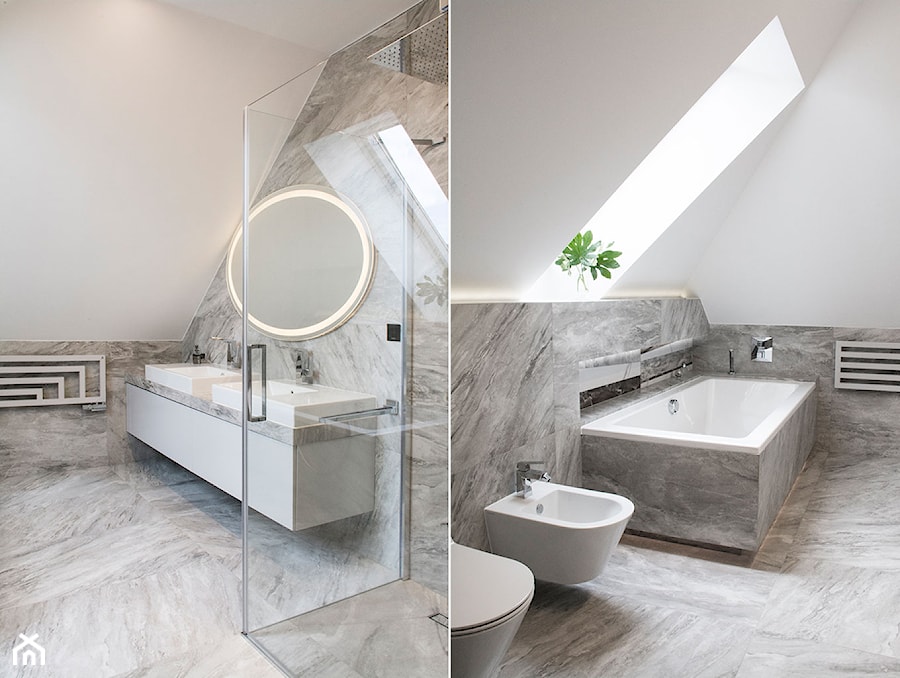Dom łączący szarość z miedzią - Średnia na poddaszu z dwoma umywalkami z marmurową podłogą łazienka z oknem, styl nowoczesny - zdjęcie od Labezka Designers