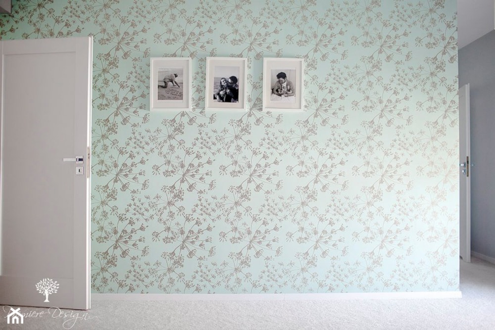 Dom jednorodzinny w Puszczy Kampinoskiej - Hol / przedpokój, styl nowoczesny - zdjęcie od Premiere Design - Homebook