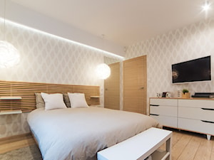 Mieszkanie w Poznaniu - Średnia biała szara sypialnia, styl nowoczesny - zdjęcie od Vivere Colorito