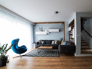 Dom w Komornikach - Średni niebieski salon, styl skandynawski - zdjęcie od Vivere Colorito
