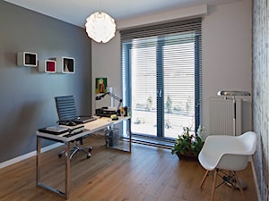 DOSKONAŁY 3 - realizacja projektu - Biuro, styl minimalistyczny - zdjęcie od DOMY Z WIZJĄ - nowoczesne projekty domów