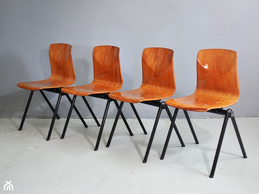Krzesła Galvanitas - zdjęcie od Skład Design
