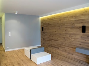 Wola, 102m2 - Szary salon - zdjęcie od BFC Home