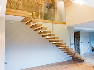 Schody wspornikowe - Schody, styl nowoczesny - zdjęcie od schody-dywanowe.com