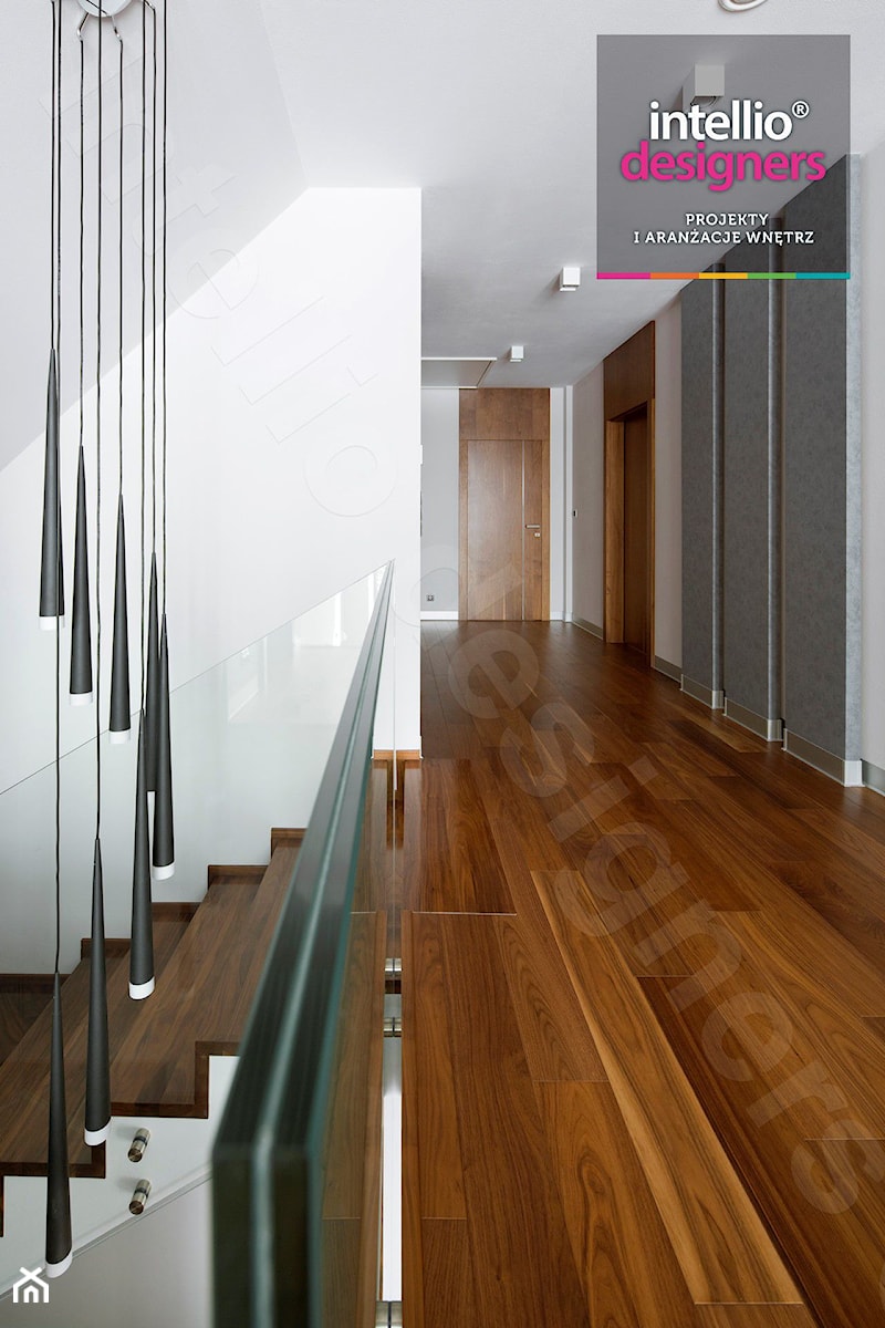 Dom na Podhalu - Schody, styl nowoczesny - zdjęcie od Intellio designers projekty wnętrz