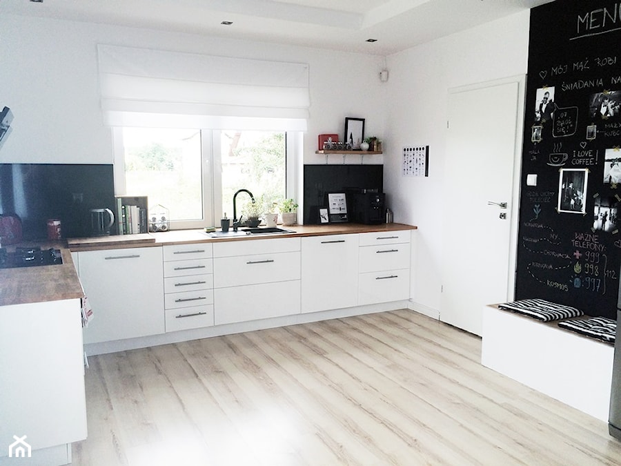 Dom jednorodzinny - parter - Duża otwarta biała kuchnia w kształcie litery l, styl skandynawski - zdjęcie od white interior design