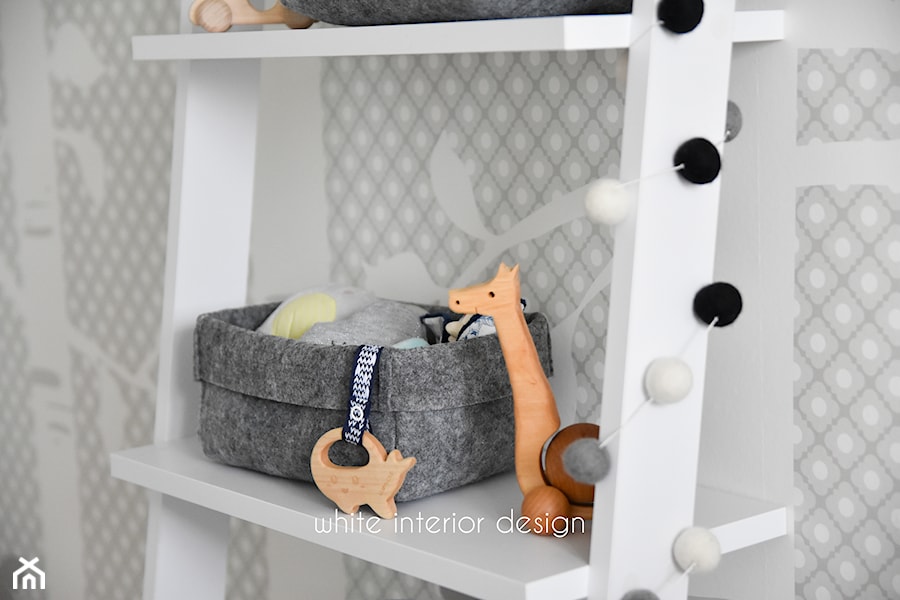 pokój niemowlęcy - Mały szary pokój dziecka dla chłopca dla dziewczynki - zdjęcie od white interior design