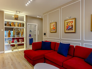 Kolorowa realizacja mieszkania. - Średni beżowy salon, styl nowoczesny - zdjęcie od MKdezere