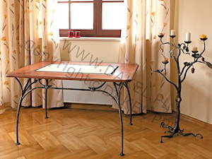Stylowy stół M33 oraz Świecznik A13 - zdjęcie od DAKEL PPU