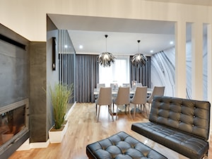 Salon - Duża czarna szara jadalnia jako osobne pomieszczenie, styl nowoczesny - zdjęcie od Klaudia Lubszczyk