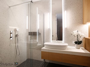 nowoczesna łazienka - zdjęcie od MIKOŁAJSKAstudio