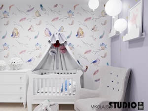 romantyczna tapeta w pokoju dziecięcym - zdjęcie od MIKOŁAJSKAstudio