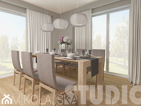 Aranżacje wnętrz - Jadalnia: dining room classic style - MIKOŁAJSKAstudio. Przeglądaj, dodawaj i zapisuj najlepsze zdjęcia, pomysły i inspiracje designerskie. W bazie mamy już prawie milion fotografii!