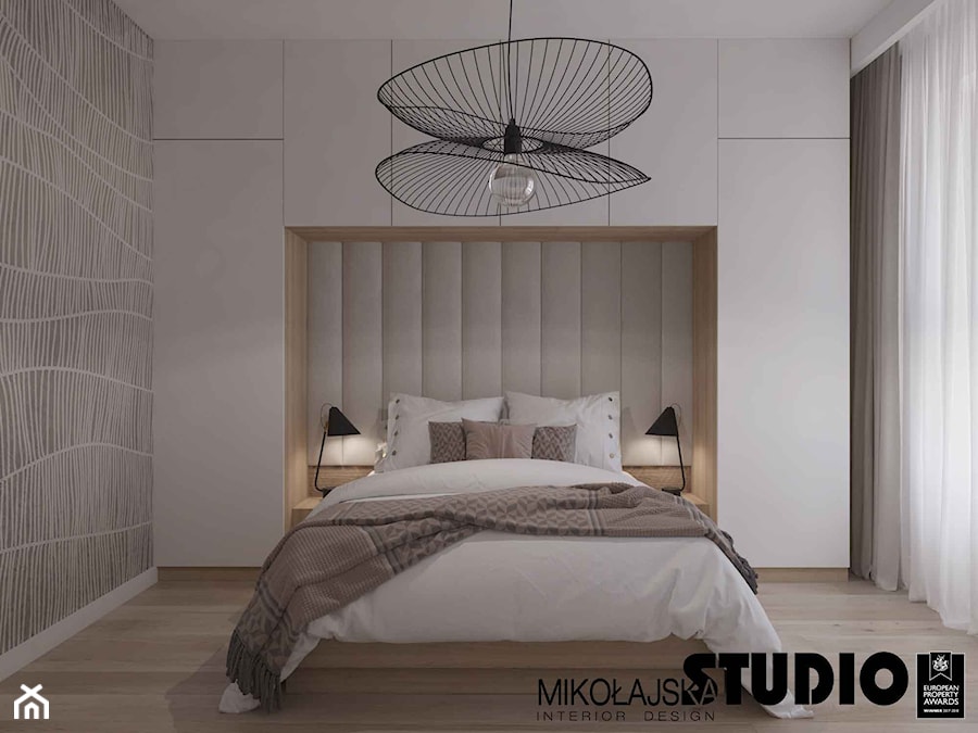 W bieli - Mała szara sypialnia, styl nowoczesny - zdjęcie od MIKOŁAJSKAstudio