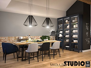 Apartament na strychu - Duża brązowa czarna szara jadalnia jako osobne pomieszczenie, styl industrialny - zdjęcie od MIKOŁAJSKAstudio