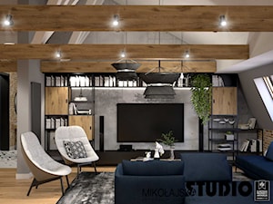 Apartament na strychu - Średni szary biały salon z bibiloteczką, styl industrialny - zdjęcie od MIKOŁAJSKAstudio