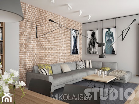 Aranżacje wnętrz - Salon: Salon w lofcie - MIKOŁAJSKAstudio. Przeglądaj, dodawaj i zapisuj najlepsze zdjęcia, pomysły i inspiracje designerskie. W bazie mamy już prawie milion fotografii!