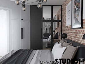 DWUPOZIOMOWE MIESZKANIE W WARSZAWIE - Mała biała sypialnia, styl industrialny - zdjęcie od MIKOŁAJSKAstudio
