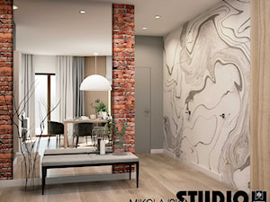 Apartament nr 333 - Duży z prostokątnym lustrem beżowy biały brązowy szary z lustrem na ścianie z fa ... - zdjęcie od MIKOŁAJSKAstudio