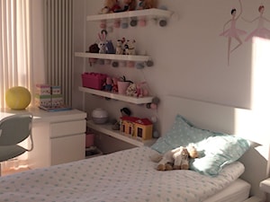pastel candy - Mały biały pokój dziecka dla dziecka dla nastolatka dla chłopca dla dziewczynki, styl nowoczesny - zdjęcie od t design