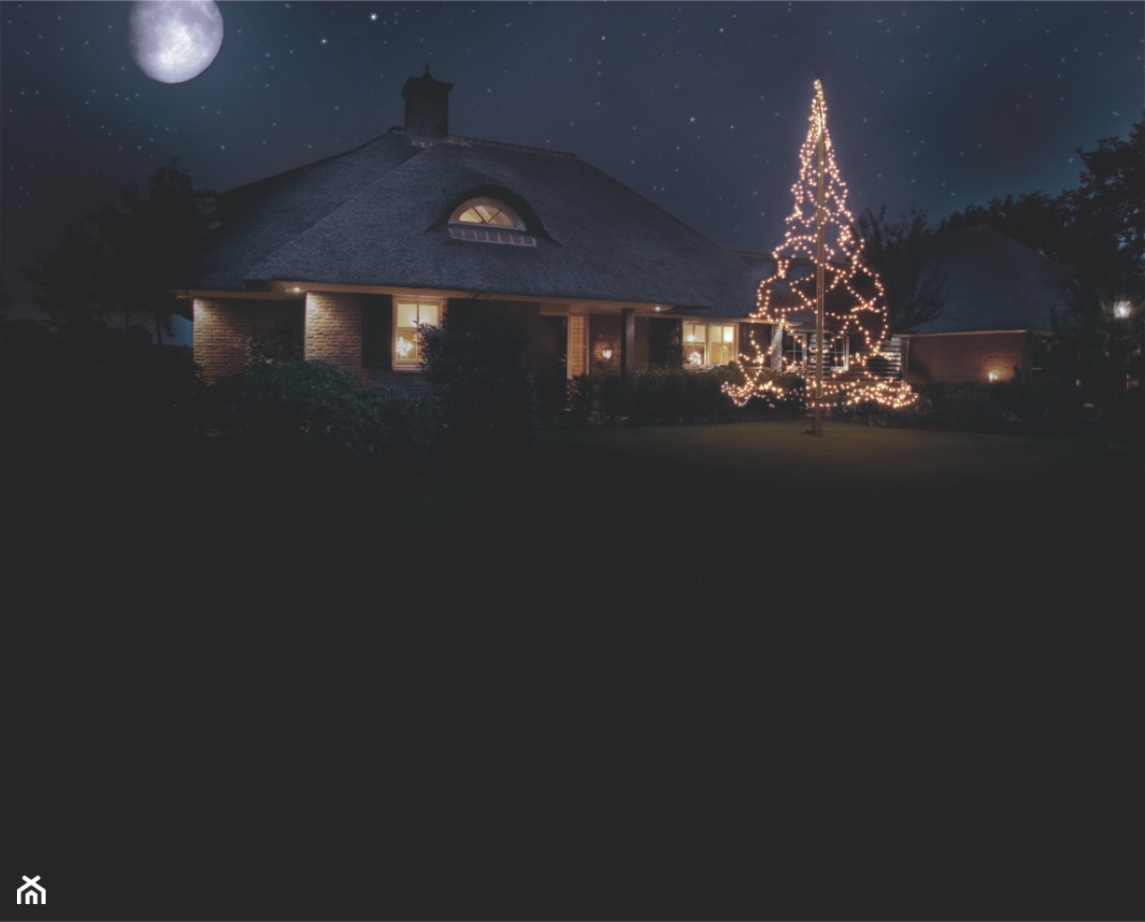 Christmas Tree 6m - 960 LEDs - zdjęcie od www.solarlighting.pl - Homebook