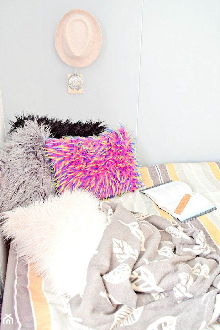 Sypialnia w stylu skandynawskim - zdjęcie od FurDeko - Homebook