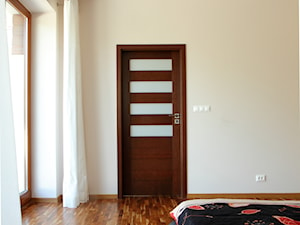Drzwi wewnętrzne - Sypialnia, styl tradycyjny - zdjęcie od Stolbud Włoszczowa S.A./Grupa Koronea