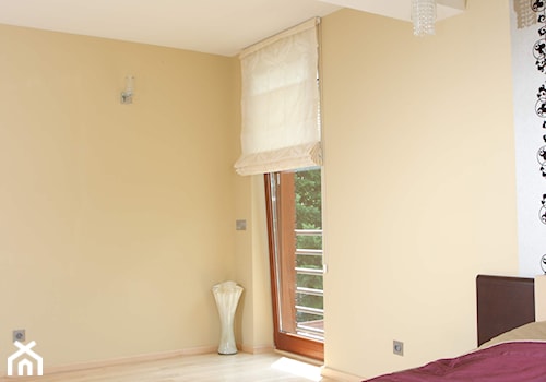 Okna - Sypialnia, styl minimalistyczny - zdjęcie od Stolbud Włoszczowa S.A./Grupa Koronea
