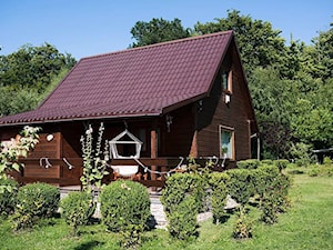 Sosnowy domek z kominkiem - Domy - zdjęcie od Homebook.pl