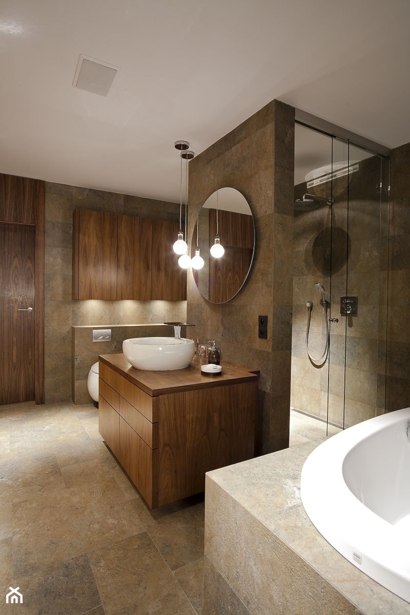 Duża bez okna z marmurową podłogą łazienka, styl nowoczesny - zdjęcie od Pracownia Projektowa Sucharski