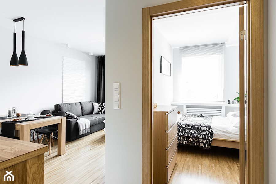 Mieszkanie wakacyjne styl skandynawski - Aviator - Gdańsk - Mały biały hol / przedpokój, styl nowoczesny - zdjęcie od Anna Serafin Architektura Wnętrz