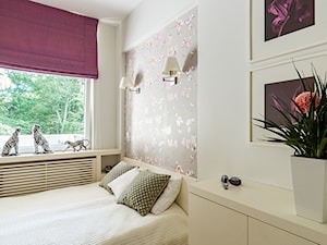 Apartamenty Na Polanie 1 – Gdynia - Mała biała sypialnia, styl nowoczesny - zdjęcie od Anna Serafin Architektura Wnętrz