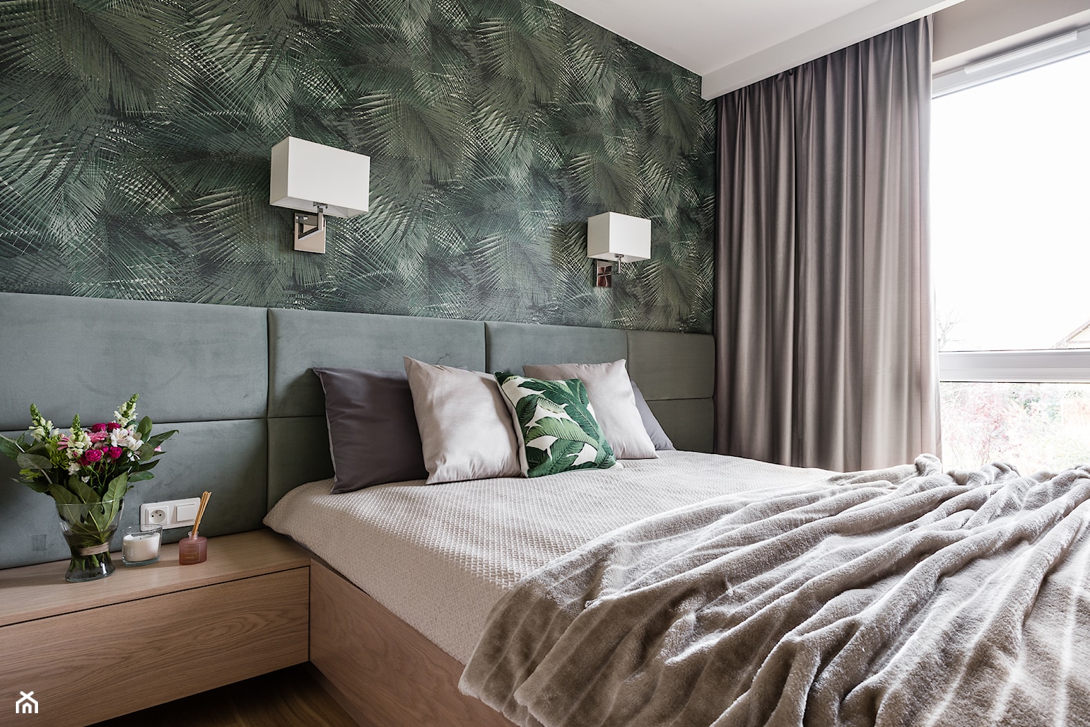 Apartament - Gdynia Kosakowo - Mała biała sypialnia - zdjęcie od Anna Serafin Architektura Wnętrz - Homebook