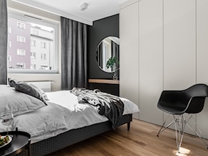 Mieszkanie wakacyjne Tartaczna 1 - Gdańsk - Mała czarna szara sypialnia, styl nowoczesny - zdjęcie od Anna Serafin Architektura Wnętrz