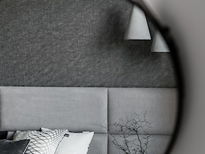 Apartament Altoria 2 - Gdynia - Mała czarna sypialnia, styl nowoczesny - zdjęcie od Anna Serafin Architektura Wnętrz