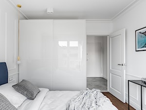 Mieszkanie wakacyjne Tartaczna 2 - Gdańsk - Mała biała sypialnia - zdjęcie od Anna Serafin Architektura Wnętrz